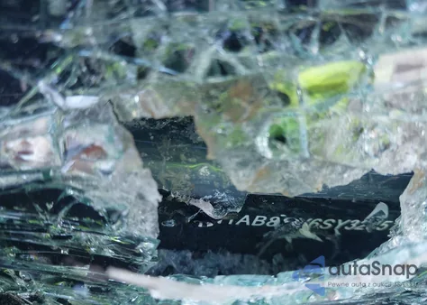 2025 Nissan Sentra Sv z USA, uszkodzony, nr VIN 3N1AB8CV6SY328510